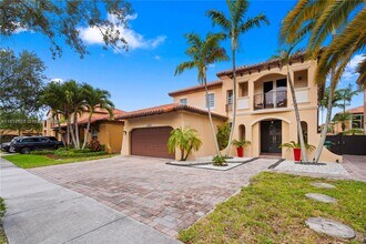 3082 SW 156th Ave in Miami, FL - Building Photo - Building Photo