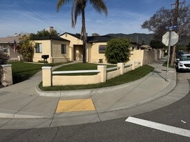 427 E Lemon Ave in Glendora, CA - Building Photo