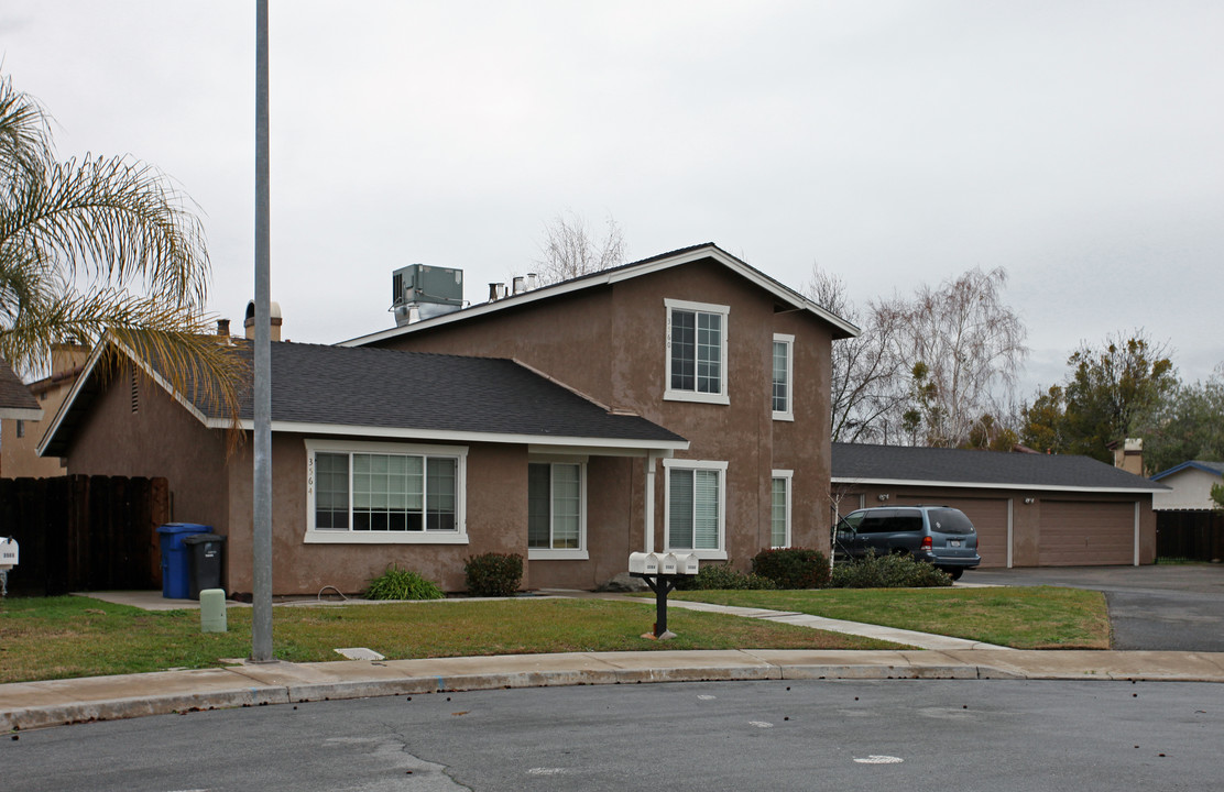 3560 Roanoke Ct in Turlock, CA - Building Photo