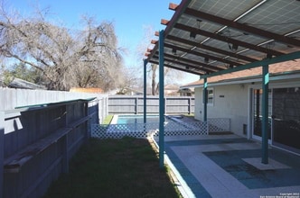 6611 Woodford in San Antonio, TX - Building Photo - Building Photo