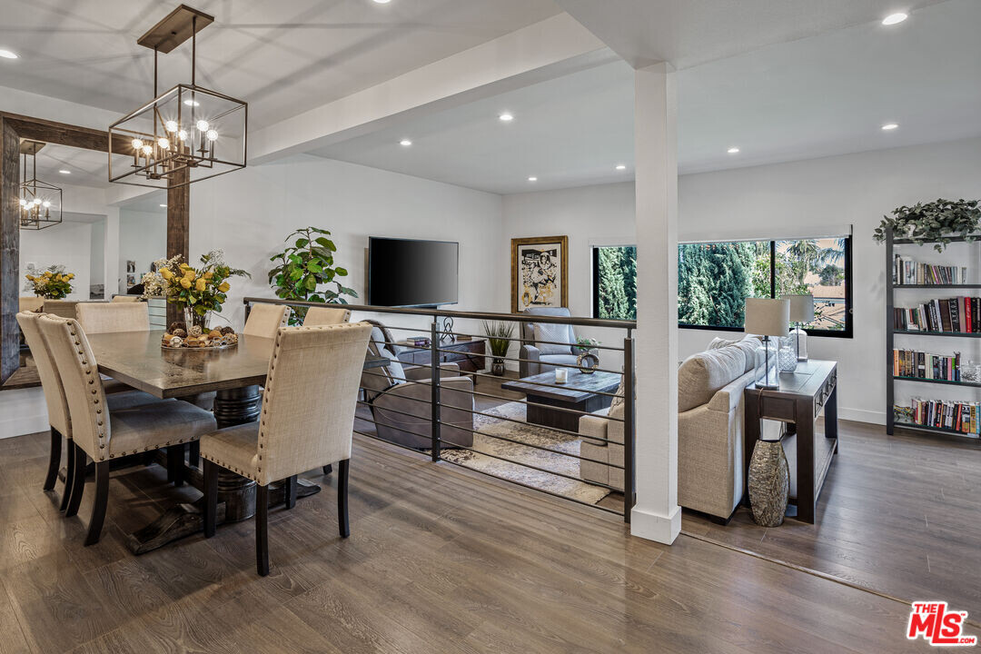 4700 Natick Ave in Los Angeles, CA - Building Photo