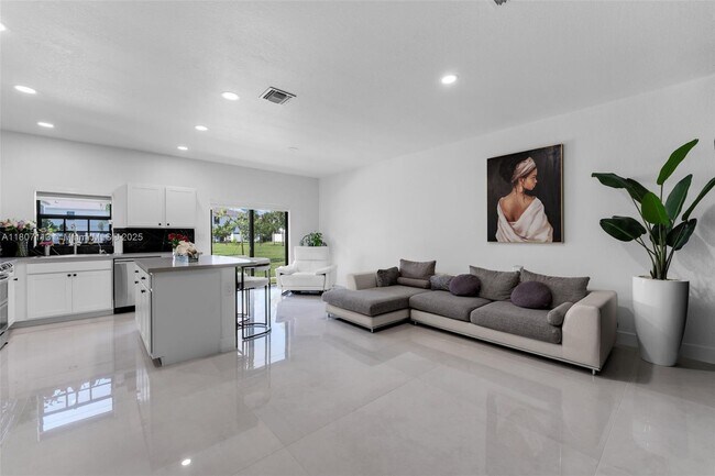 property at 617 SW 11th St