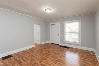 330 N Holmes Ave in Indianapolis, IN - Building Photo - Building Photo