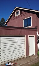 810 Dewitt Drive, Unit 810 in Cosmopolis, WA - Building Photo - Building Photo