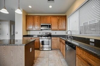 10612 Nantucket Ridge Ave in Las Vegas, NV - Building Photo - Building Photo