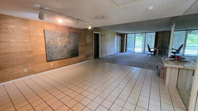 800 Cypress Blvd, Unit 204A in Pompano Beach, FL - Building Photo - Building Photo