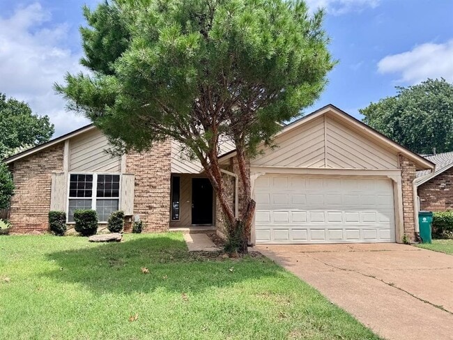 1037 NW 166th St in Edmond, OK - Building Photo - Building Photo