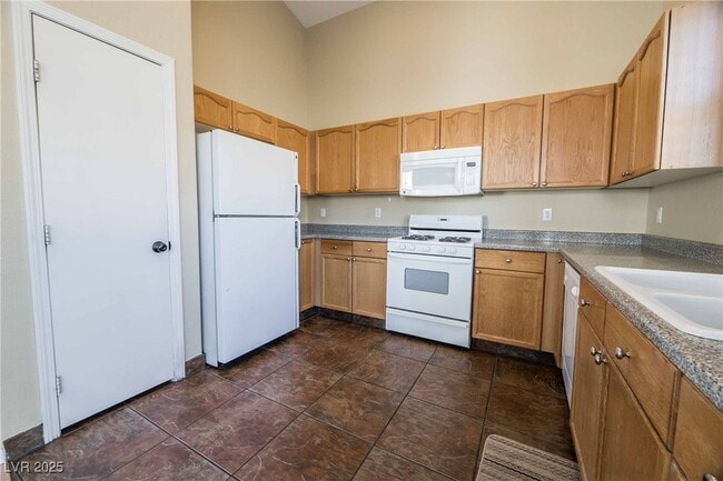 property at 53 Blaven Dr