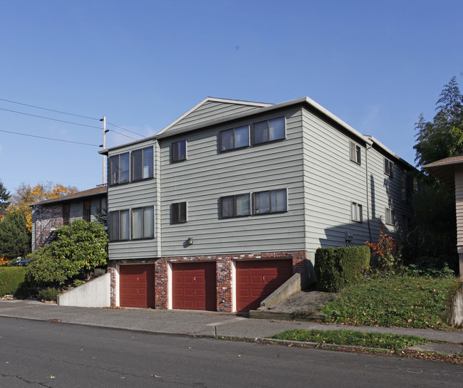 The Tiburon in Portland, OR - Building Photo - Building Photo