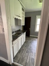 32-34 Diringer Pl-Unit -Unit 1 in Rochester, NY - Building Photo - Building Photo