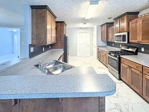 2045 Parador Bend in Mcdonough, GA - Building Photo - Building Photo