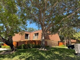 3013 30th Ct in Jupiter, FL - Building Photo