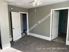 4241 Plato Cir in Charlotte, NC - Building Photo - Building Photo