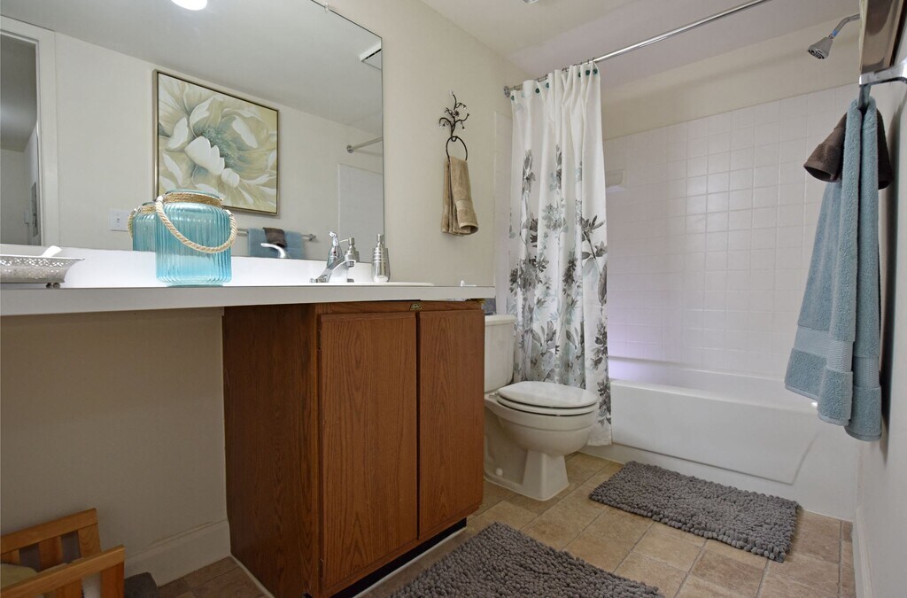 Windemere Apartments in Farmington Hills, MI