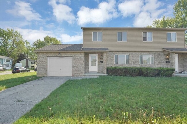 property at 2522-2524-2524 Weyburn Rd