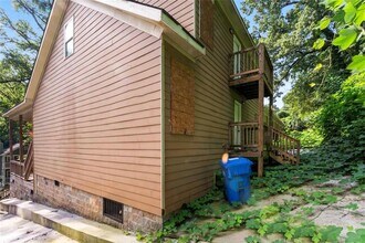 930 Hall St NW in Atlanta, GA - Building Photo - Building Photo