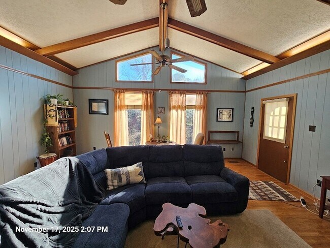 253 Goodpasture Hollow Rd in Marion, VA - Building Photo - Building Photo