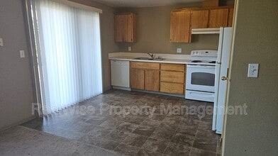 1414 Brandt Rd in Vancouver, WA - Building Photo - Building Photo