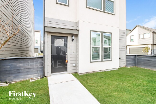 18403 Idyllic Aly in Shenandoah, TX - Building Photo - Building Photo