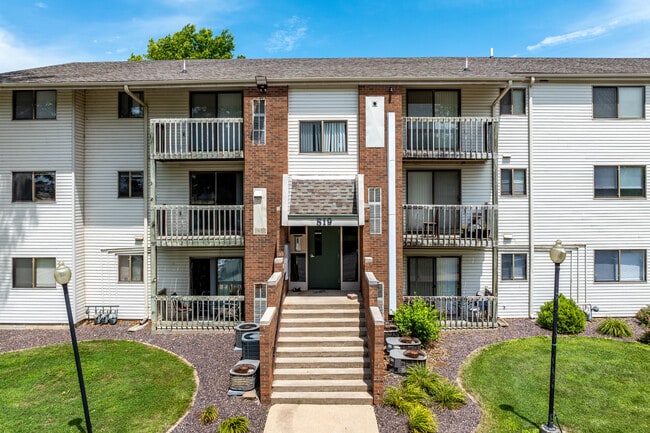 Westland Village in West Burlington, IA - Building Photo - Building Photo