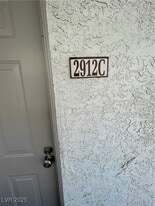 2912 Bluegill Way in Henderson, NV - Building Photo