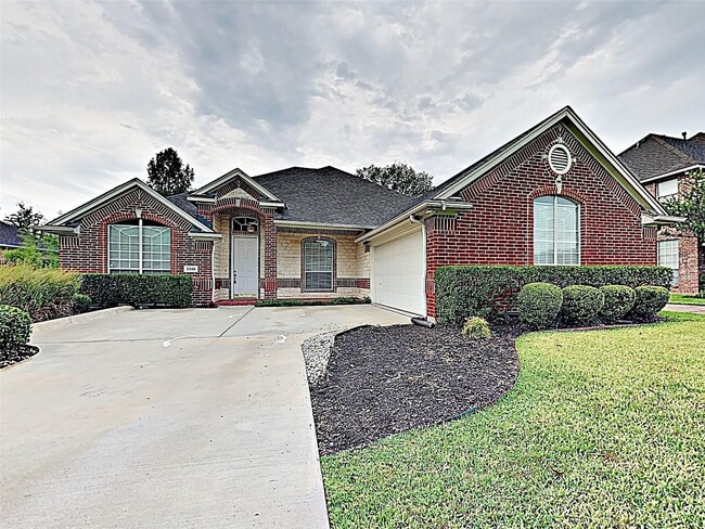 property at 3349 Wilshire Ave