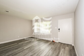 4104 Shirley Dr in Belleville, IL - Building Photo - Building Photo