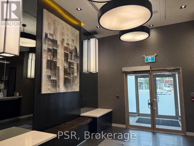5101 Dundas St W in Toronto, ON - Building Photo - Building Photo
