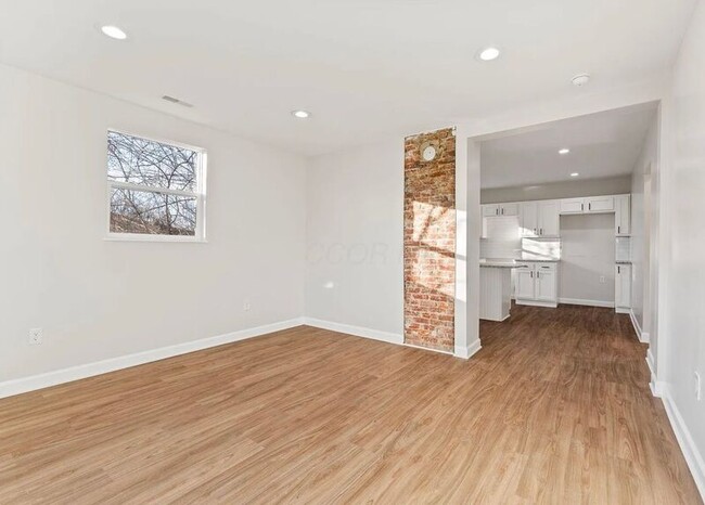 property at 510 Glendower Ave