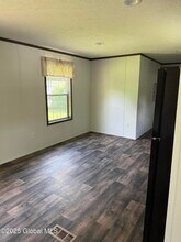 980 Murray Rd in Middle Grove, NY - Building Photo - Building Photo