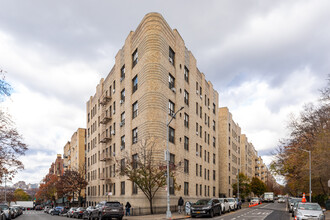 675 Walton Ave in Bronx, NY - Building Photo - Building Photo