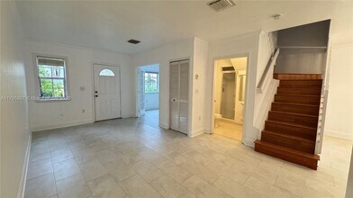 7752 SW 95th St in Miami, FL - Building Photo - Building Photo