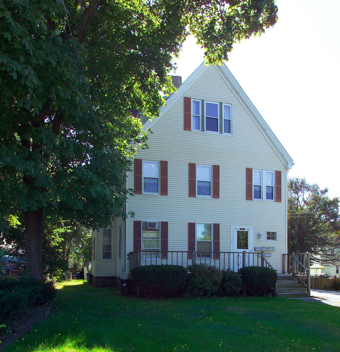 345 Washington St in Quincy, MA - Foto de edificio