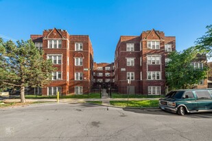 4815-23 W Cortez St Apartments