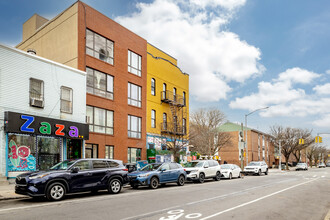 328 Central Ave in Brooklyn, NY - Building Photo - Building Photo