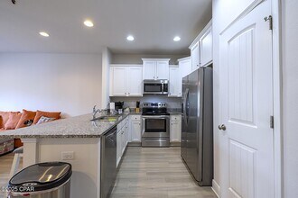 1882 Pointe Dr in Panama City Beach, FL - Building Photo - Building Photo