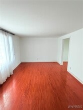 79 E Toulon Dr in Cheektowaga, NY - Building Photo - Building Photo