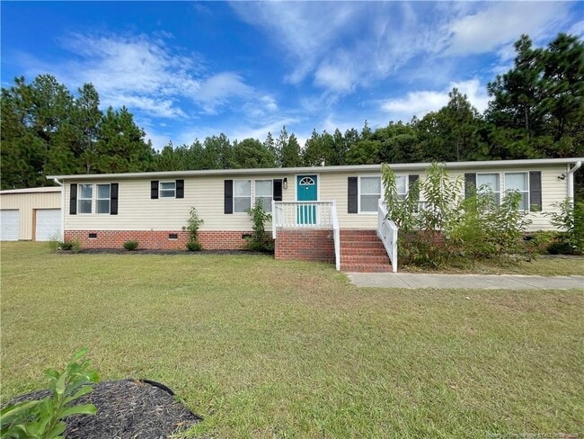 property at 140 Gibbs Rd