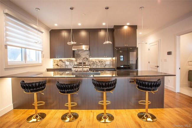 622 W Penn St in Long Beach, NY - Building Photo - Building Photo