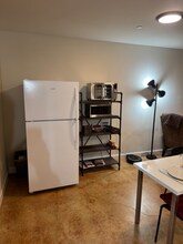 2091 Fallbrook Ct in Paso Robles, CA - Building Photo - Building Photo