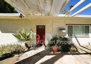 44651 San Pascual Ave in Palm Desert, CA - Building Photo