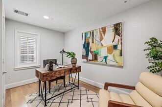 3420 Rosedale Ave in Dallas, TX - Building Photo - Building Photo