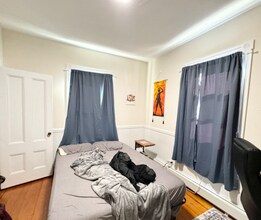 1 Folsom Ave, Unit 3 in Boston, MA - Building Photo - Building Photo