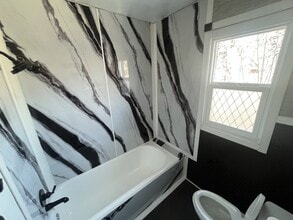 9142 Yorkshire Rd in Detroit, MI - Building Photo - Building Photo