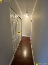 6 Whittier Pl, Unit Whittier St in Boston, MA - Foto de edificio - Building Photo