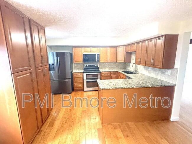 property at 9239 Redbridge Ct