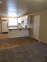 4285 River Rd in Eugene, OR - Building Photo - Building Photo