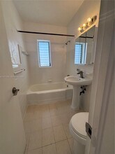 42 Majorca Ave in Coral Gables, FL - Building Photo - Building Photo