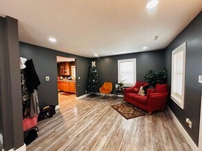 807 Clinkscales Rd in Columbia, MO - Building Photo - Building Photo