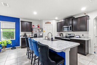 1401 SW Bargello Ave in Port St. Lucie, FL - Building Photo - Building Photo
